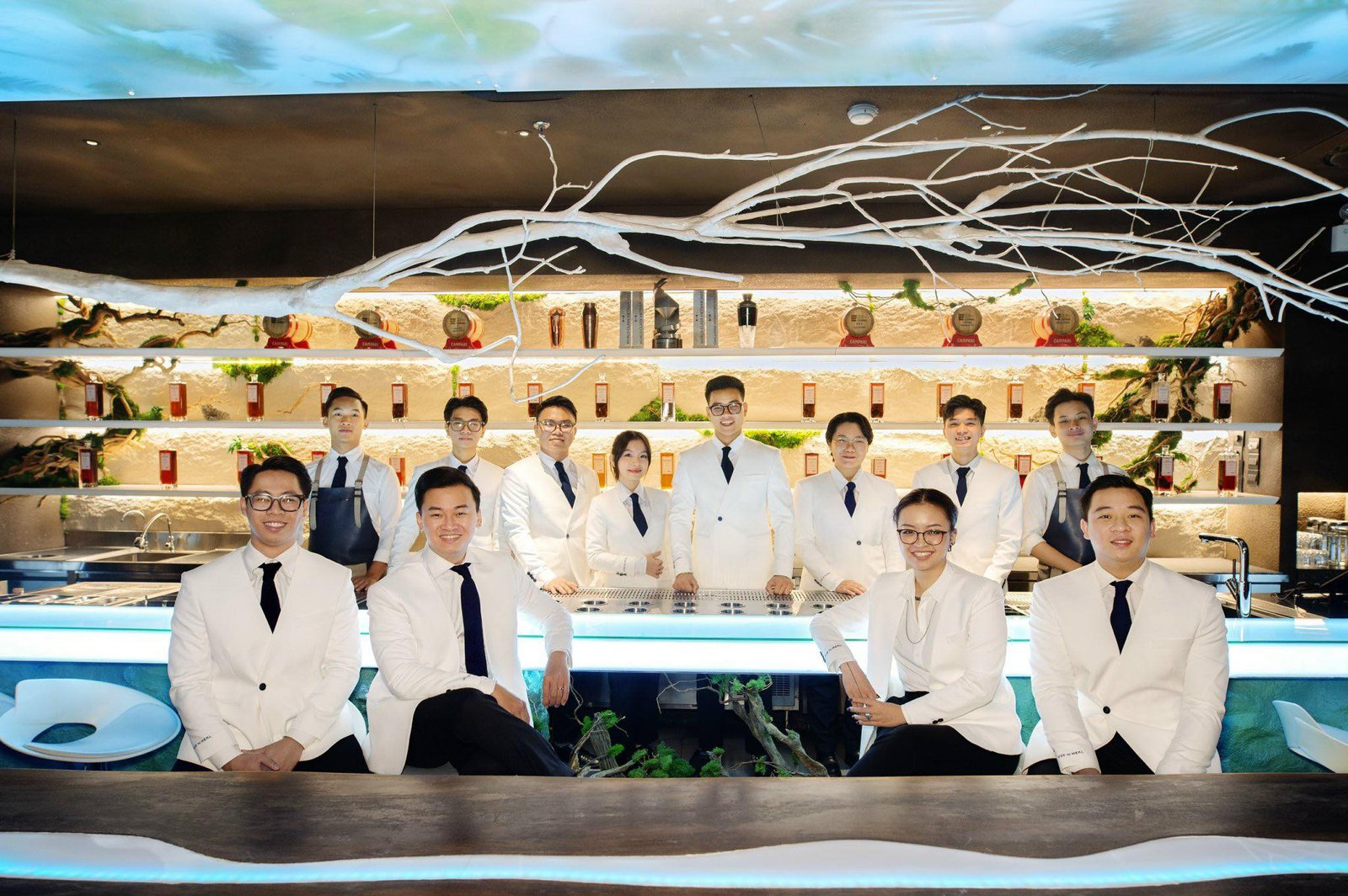 USE bar — bar in Hanoi